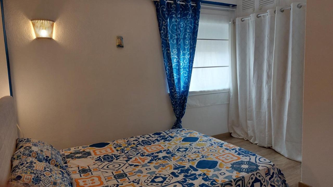 Azulejos Em Portugal Leilighet Quarteira Eksteriør bilde
